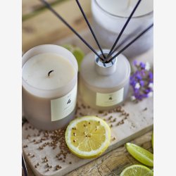 Bloomingville - ILLUME duftlys NO. 4 citron verbena naturlig voks