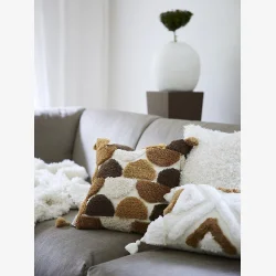 Svanefors pudebetrk tuftet m/kvaster kanel 45x45cm. 