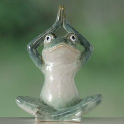 Fr�figur gr�n keramik, L:17 H:23 B:11 cm