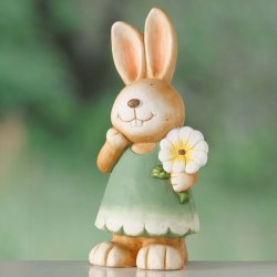 Kaninfigur i keramik brun og gr�n L:22 B:18,5 H:50 cm