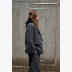 Humble - Ruth H�tte Strik Sort Onesize