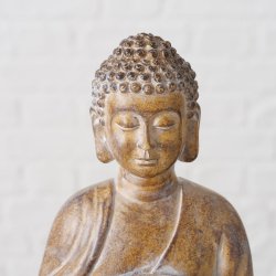 Buddha Fyrfadsstage Brun Polyresin H: 14,1 B: 9,2 L: 9,04 cm Leveres Assorteret