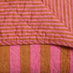 AU Maison - Quilt Ethnic B�nd pink/brun 140x180 cm.