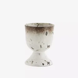 Madam Stoltz ggebger i stentj, hvid/brun