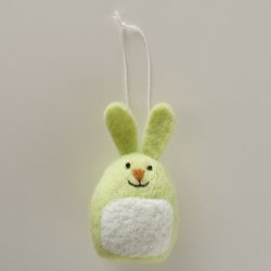 H�ngende figur kanin/�g (leveres assorteret) Polyester bl�, gr�n, rosa, lilla H:9cm