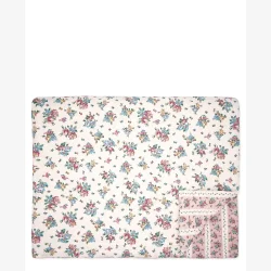 GreenGate quiltet sengetppe Ellie 250x260cm.