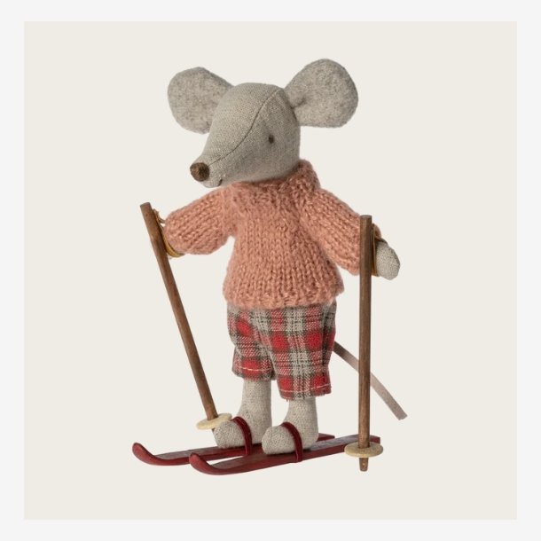 Maileg - Vintermus med Ski - Stores�ster