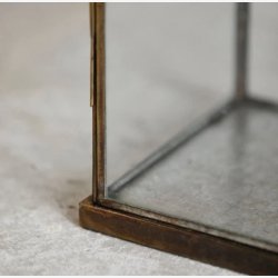 NORDAL - Antique Lanterne Jern Guld Finish B:14,5 D:14 H:30,5 cm. V�gt: 1,11kg.