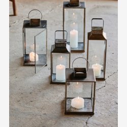 NORDAL - Antique Lanterne Jern Guld Finish B:14,5 D:14 H:38 cm. V�gt: 1,43kg.