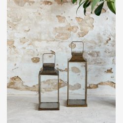 NORDAL - Antique Lanterne Jern Guld Finish B:14,5 D:14 H:38 cm. V�gt: 1,43kg.