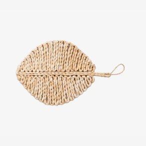 NORDAL - Bordsk�ner Bladform Natur 100%Bananfibre B:18,5 L:26,5 H:1 cm.