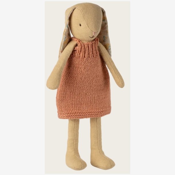 Maileg - Kanin Cremegul m. strikket kjole  H:26cm. Bomuld