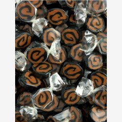 Karamel kompagniet - Fl�dekarameller m/lakrids og Sydesalt (Lille) 60g.