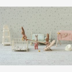 Maileg - Baby kanin, lyser�d m. prikker H:11 cm.