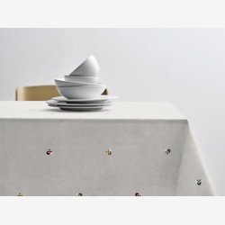 Sdahl - Dug Christmas Hearts Embroidery Naturlig/Rd 140x220cm.