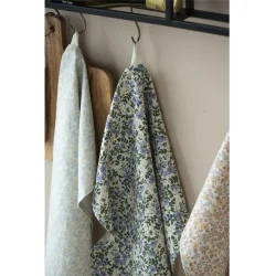 Ib Laursen Viskestykke m/blomster i bl og hvide nuancer