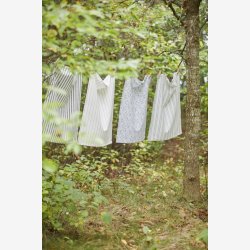 Ib Laursen - Viskestykke Dorothea m/stvbl blomsterranker