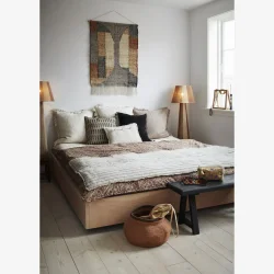 Madam Stoltz - Bnk af Genbrugstr, Sort