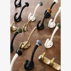 Madam Stoltz - Knagerkke m/4 knager Messing look L: 14 cm.