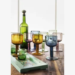 Madam Stoltz - Vinglas m/fod Genbrugsglas H: 15 �: 8 cm. Gr�n