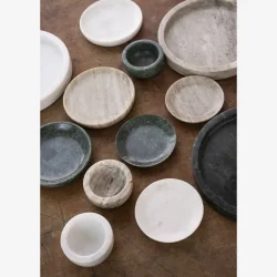 Madam Stoltz - Fad Rundt Marmor Hvid D: 20 cm. 