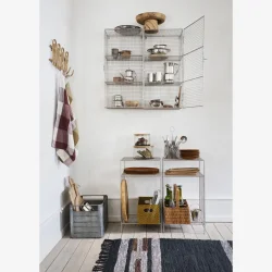 Madam Stoltz - Vgskab i jern, 38x24x76 cm