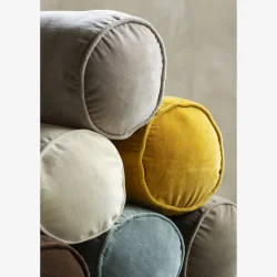 Madam Stoltz - Pude p�lle Velour Aqua D: 20 L: 50 cm.