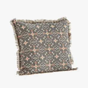 Madam Stoltz - Pudebetr�k m/frynser M�nster Gr� 50x50 cm.
