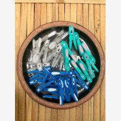 Notre Dame Tjklemme transp. Hvid m/Hvid blomst