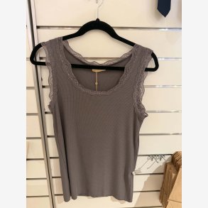 Ofelia - Issa Top Gr�