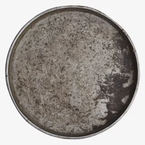 Madam Stoltz - Rund bakke i jern (p vej i juli)