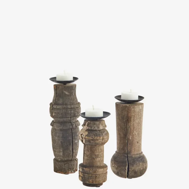 Madam Stoltz - Lysestage af gamle mbelben UNIKA Ca. H:14-20 cm.