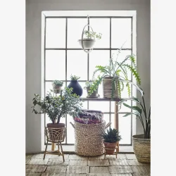 Madam Stoltz - konsolbord i genanvendt tr