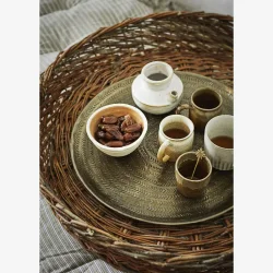 Madam Stoltz - Bakke/Fletkurv pil UNIKA ca. D: 70-80 cm.