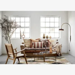 Madam Stoltz - Pudebetrk m/kvaster 60x60cm.