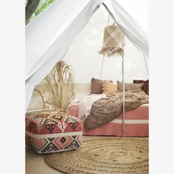 Madam Stoltz - Hndvvet Uld Puf (P vej i juli)