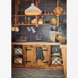 Madam Stoltz - rund kurv p fod flere strrelser Vandhyacint.