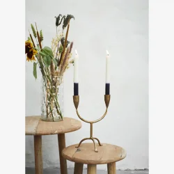 Madam Stoltz - Kaffebord i genanvendt tr