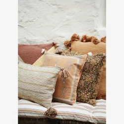 Madam Stoltz - Pudebetrk m/kvaster 60x60cm.