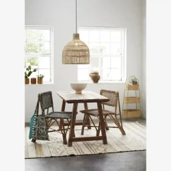 Madam Stoltz - Genbrugs Trbord