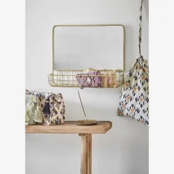 Madam Stoltz - konsolbord i genanvendt tr