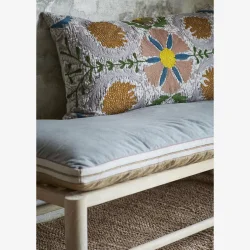 Madam Stoltz - Tr bnk